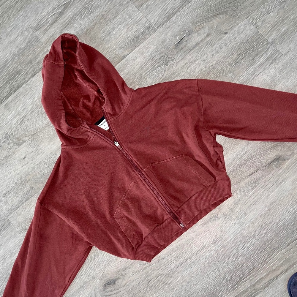 Gymshark Power Cropped Zip Hoodie - Cherry Brown (Medium)